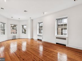 2106 Spruce Street, Philadelphia PA 19103