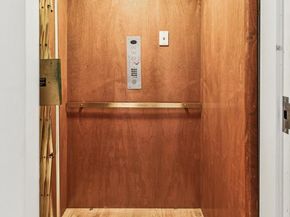 2106 Spruce Street, Philadelphia PA 19103