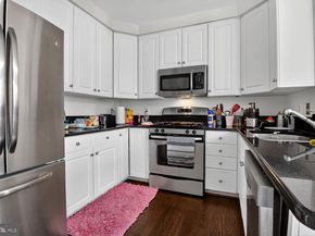 8866 Ashgrove House Lane 201, Vienna VA 22182