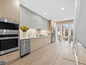 1031 S Fairhill Street, Philadelphia PA 19147