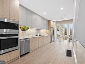 1031 S Fairhill Street, Philadelphia PA 19147