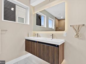 1031 S Fairhill Street, Philadelphia PA 19147