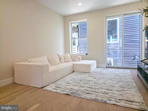 1031 S Fairhill Street, Philadelphia PA 19147