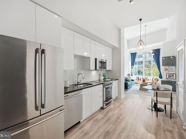 460 New York NW 205, Washington DC 20001