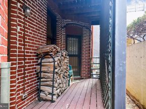 2038 18TH Street NW 101, Washington DC 20009