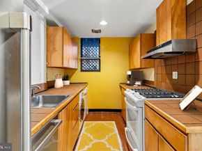2038 18TH Street NW 101, Washington DC 20009