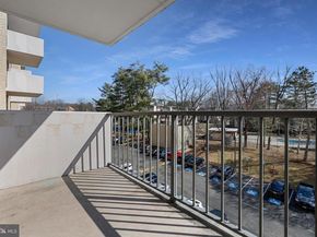 7420 Westlake Terrace 403, Bethesda MD 20817