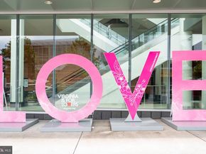 8825 Stolen Moments Terrace, Fairfax VA 22031