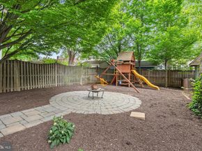411 E Howell Avenue A, Alexandria VA 22301