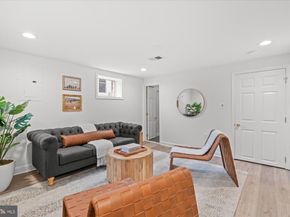 411 E Howell Avenue A, Alexandria VA 22301