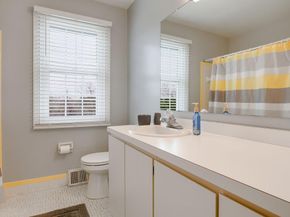 74 Hargrave Lane, Media PA 19063