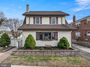 235 Ardmore Avenue, Upper Darby PA 19082