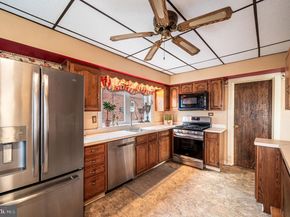 235 Ardmore Avenue, Upper Darby PA 19082