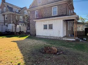 611 E Phil Ellena Street, Philadelphia PA 19119