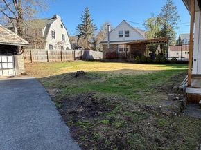 611 E Phil Ellena Street, Philadelphia PA 19119