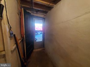 207 Avon Road, Upper Darby PA 19082