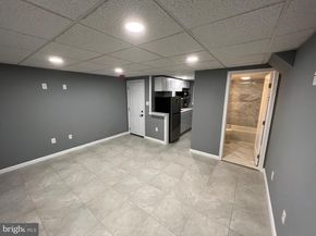 1016 W Erie Avenue, Philadelphia PA 19140