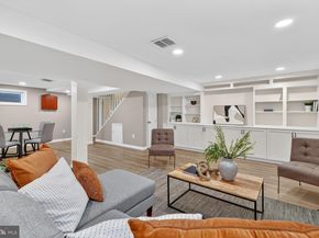 3229 Magnolia Avenue, Falls Church VA 22041