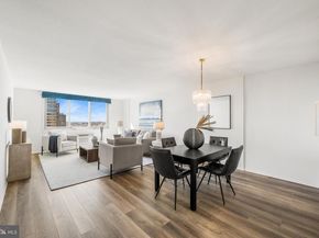 1919 Chestnut Street 2710, Philadelphia PA 19103