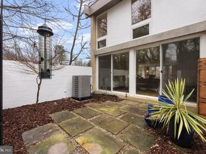 11587 Maple Ridge Road, Reston VA 20190