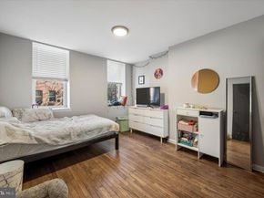 230 W Wildey Street, Philadelphia PA 19123