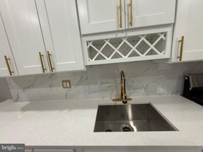 2122 W Toronto Street, Philadelphia PA 19132