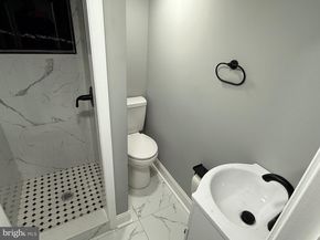 2122 W Toronto Street, Philadelphia PA 19132