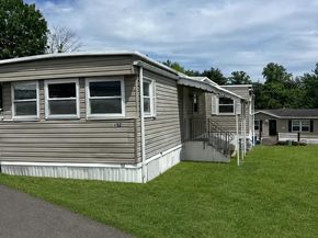 1302 Gibson Road 152, Bensalem PA 19020