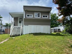 1302 Gibson Road 152, Bensalem PA 19020