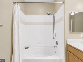 2465 Army Navy Drive 104, Arlington VA 22206