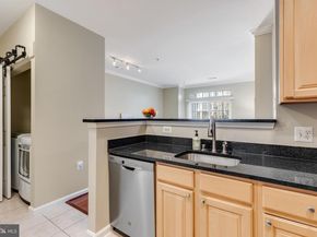 2465 Army Navy Drive 104, Arlington VA 22206