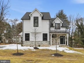 10 Churchville Lane, Churchville PA 18966