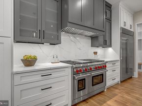 3830 30TH Road N, Arlington VA 22207