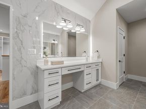 3830 30TH Road N, Arlington VA 22207