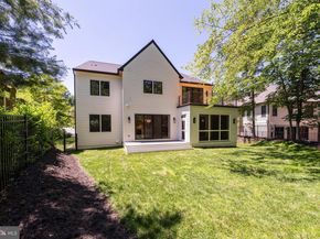 3830 30TH Road N, Arlington VA 22207