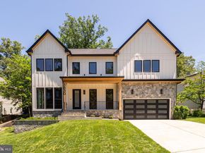 3830 30TH Road N, Arlington VA 22207