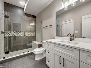 3830 30TH Road N, Arlington VA 22207
