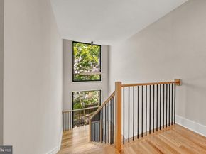 3830 30TH Road N, Arlington VA 22207