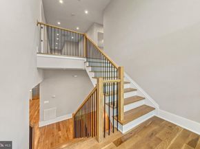 3830 30TH Road N, Arlington VA 22207