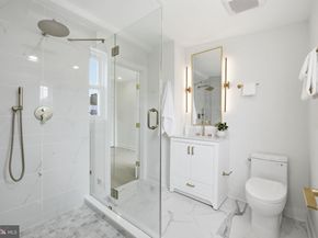 220 V Street NE, Washington DC 20002