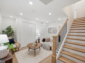 220 V Street NE, Washington DC 20002