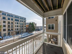 2004 11TH Street NW 222, Washington DC 20001