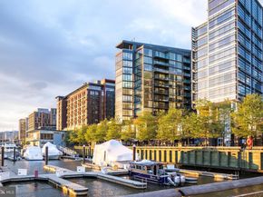 45 Sutton Square SW 403, Washington DC 20024