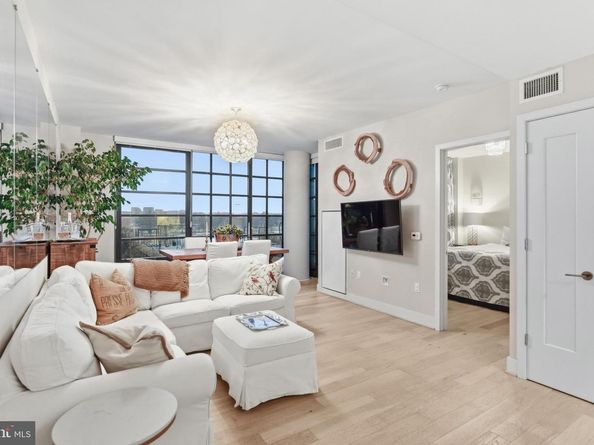 45 Sutton Square SW 403, Washington DC 20024