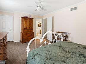 212 Clover Hill Court, Yardley PA 19067
