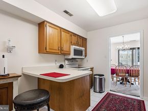 212 Clover Hill Court, Yardley PA 19067