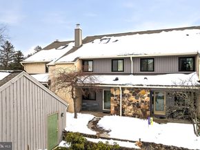 212 Clover Hill Court, Yardley PA 19067