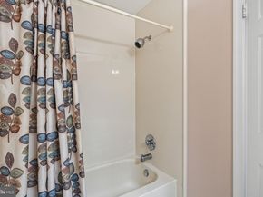 212 Clover Hill Court, Yardley PA 19067
