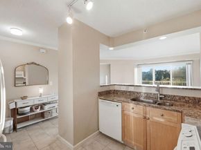 3101 N Hampton Drive 608, Alexandria VA 22302