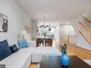 5509 Valmarana Way, Alexandria VA 22312